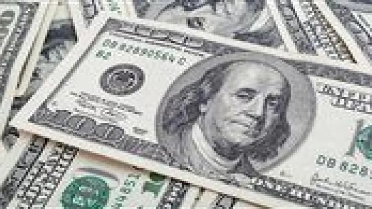 سعر الدولار مقابل الجنيه في البنوك المصرية خلال تعاملات اليوم السبت